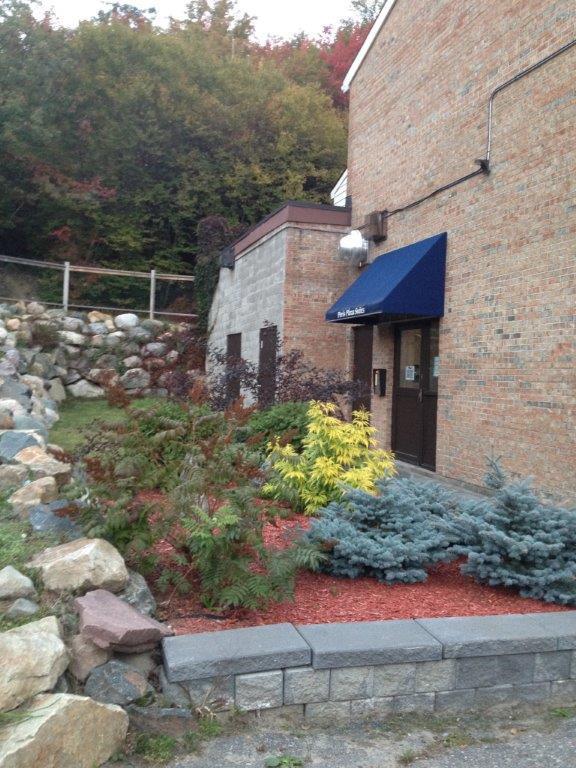Апартаменты Paris Plaza Elliot Lake Экстерьер фото